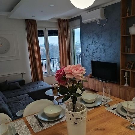 Apartman Milla Lux Novi Sad Dış mekan fotoğraf