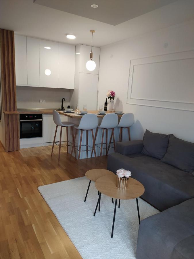 Apartman Milla Lux Novi Sad Dış mekan fotoğraf