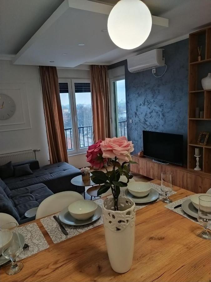 Apartman Milla Lux Novi Sad Dış mekan fotoğraf